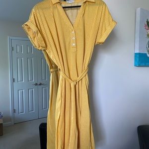 💛 yellow short sleeve dress with waist tie